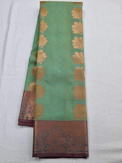 Light Green And Gold Kanchipuram Pure Silk Sarees – Kanchipuram Lakshaya Silks