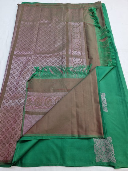 Green And Gold Kanchipuram Pure Silk Sarees – Kanchipuram Lakshaya Silks