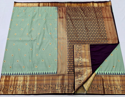 Trendy Kanchipuram Blended Vintage Bridal Silk Sarees 005