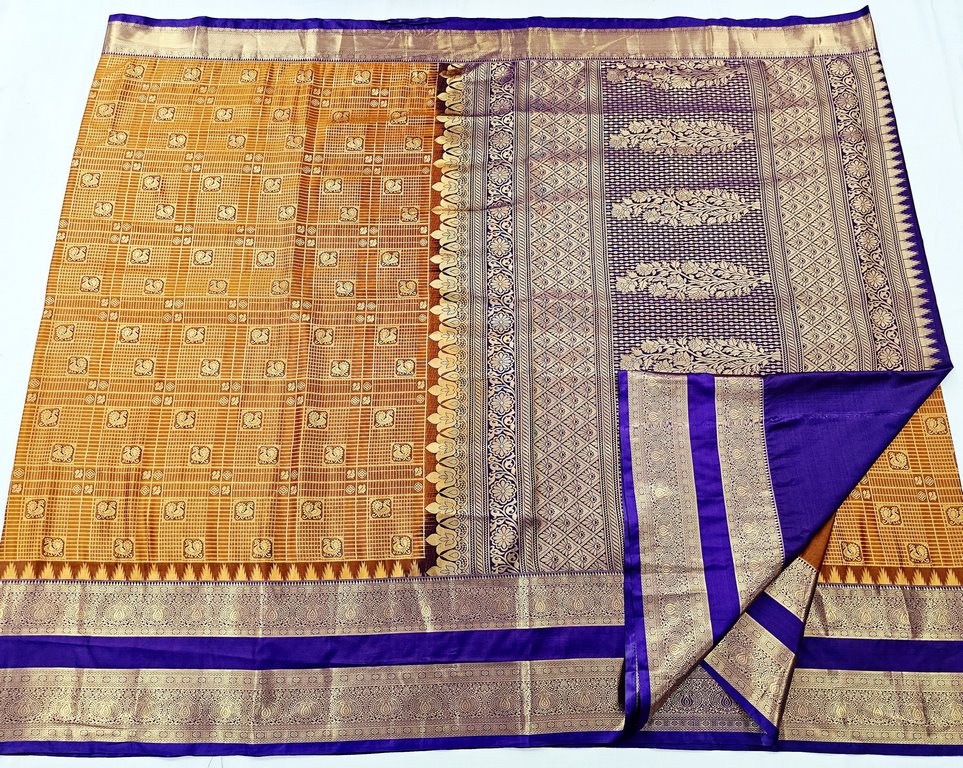 Trendy Kanchipuram Blended Vintage Bridal Silk Sarees 007