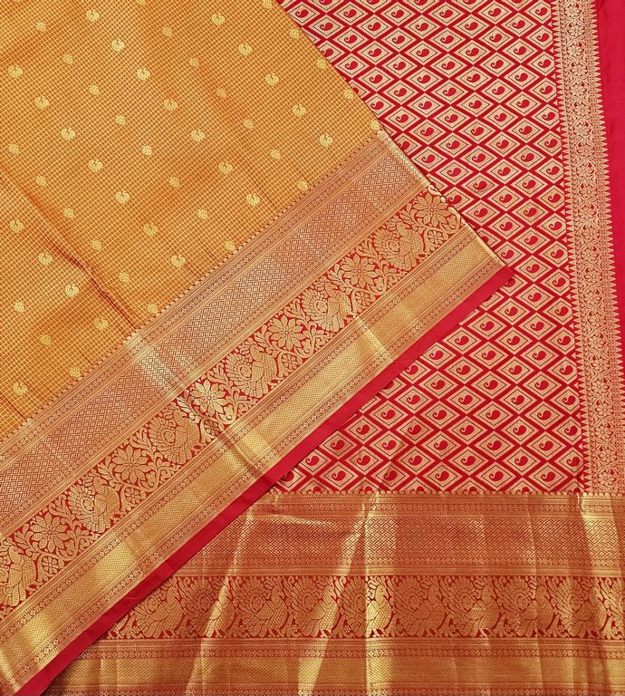 Trendy Kanchipuram Blended Vintage Bridal Silk Sarees 009