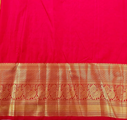 Trendy Kanchipuram Blended Vintage Bridal Silk Sarees 009