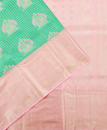 Trendy Kanchipuram Blended Vintage Bridal Silk Sarees 010