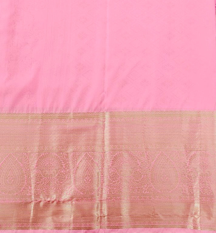 Trendy Kanchipuram Blended Vintage Bridal Silk Sarees 010