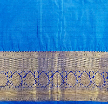 Trendy Kanchipuram Blended Vintage Bridal Silk Sarees 012