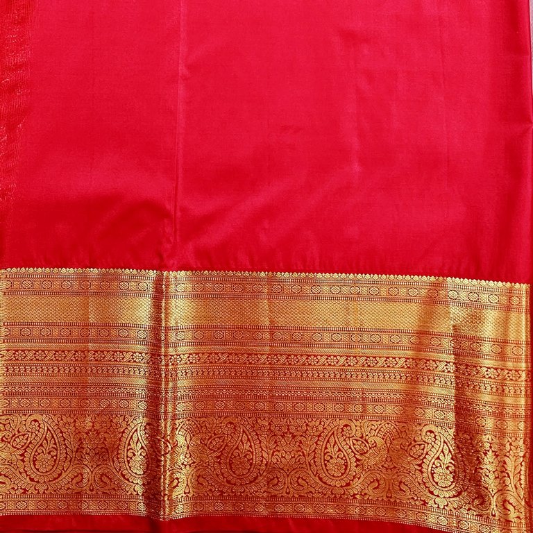 Trendy Kanchipuram Blended Vintage Bridal Silk Sarees 015