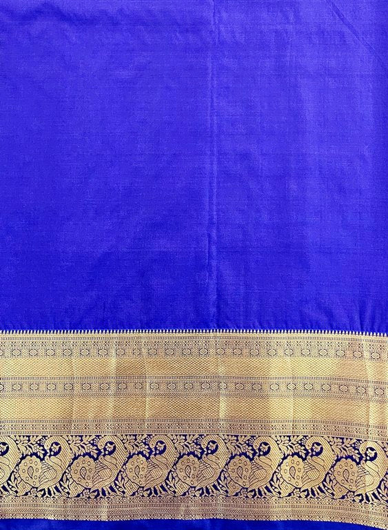 Trendy Kanchipuram Blended Vintage Bridal Silk Sarees 016