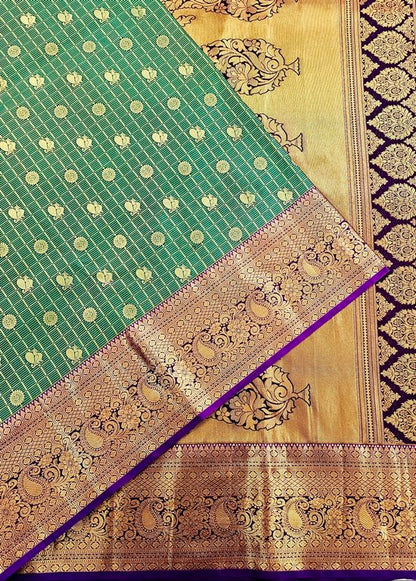 Trendy Kanchipuram Blended Vintage Bridal Silk Sarees 021