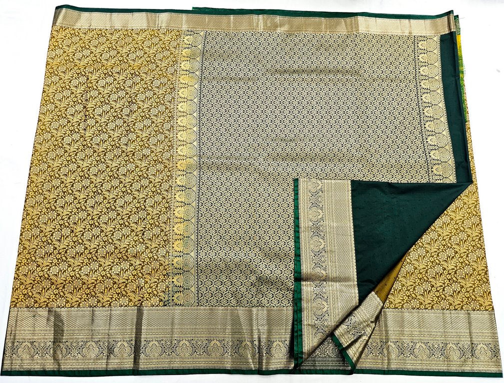 Trendy Kanchipuram Blended Vintage Bridal Silk Sarees 023
