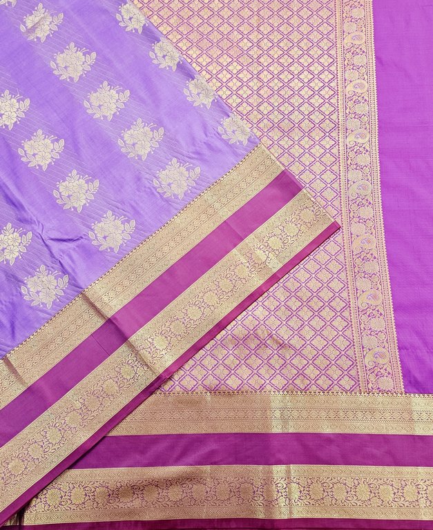 Trendy Kanchipuram Blended Vintage Bridal Silk Sarees 026