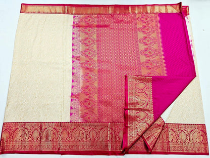 Trendy Kanchipuram Blended Vintage Bridal Silk Sarees 028