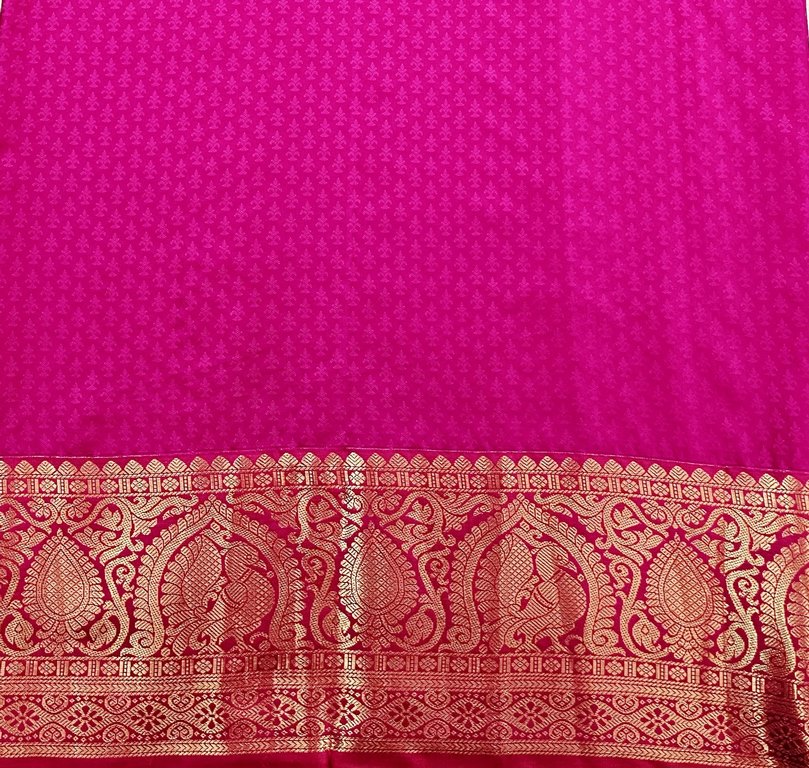 Trendy Kanchipuram Blended Vintage Bridal Silk Sarees 028