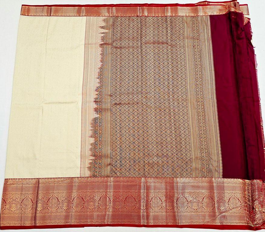 Trendy Kanchipuram Blended Vintage Bridal Silk Sarees 062