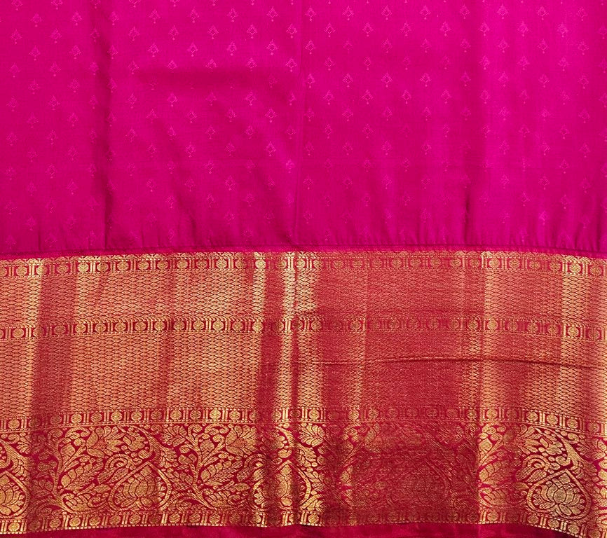 Trendy Kanchipuram Blended Vintage Bridal Silk Sarees 066