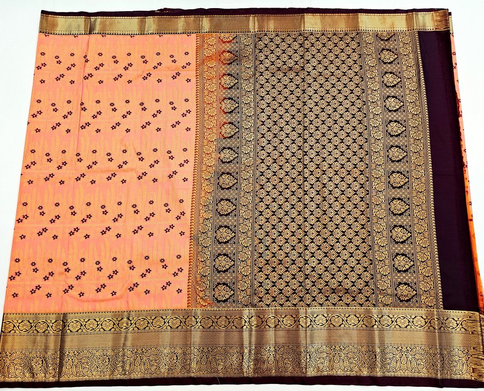 Trendy Kanchipuram Blended Vintage Bridal Silk Sarees 070