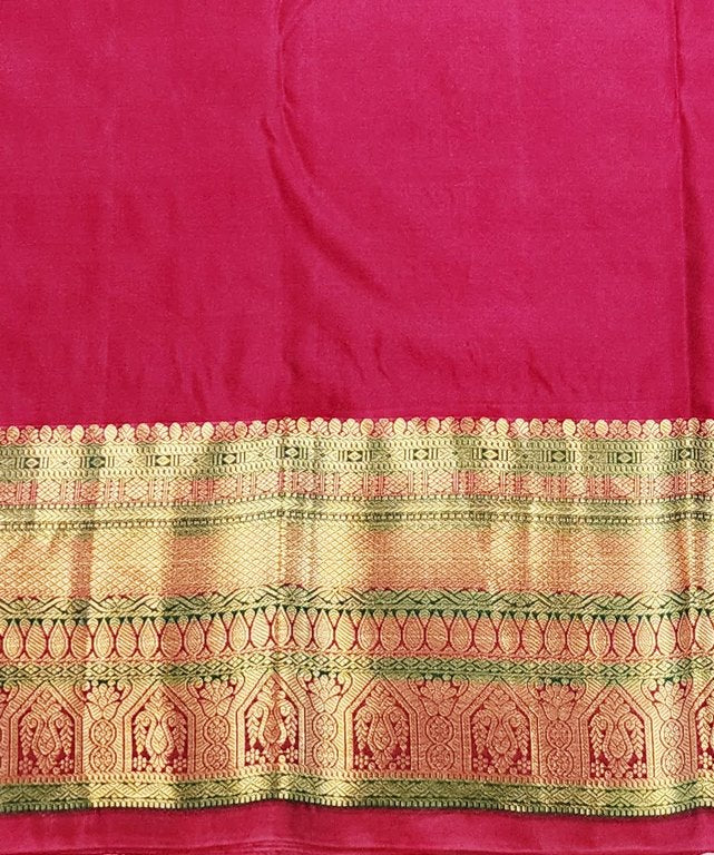 Trendy Vintage Multi-Colour Border Silksarees 006