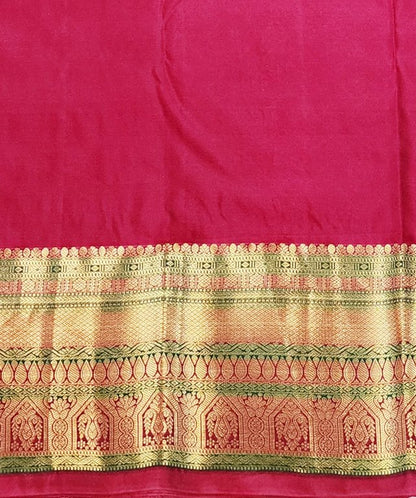 Trendy Vintage Multi-Colour Border Silksarees 006
