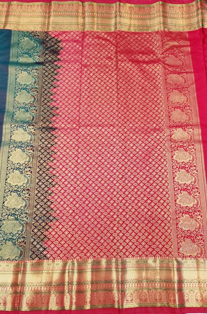 Trendy Vintage Multi-Colour Border Silksarees 002