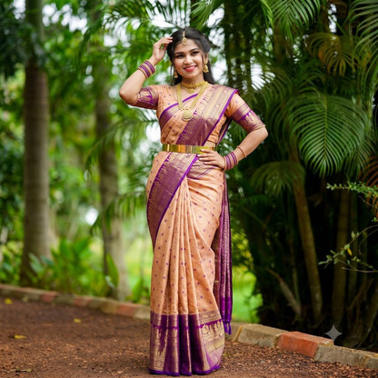 Trendy Kanchipuram Blended Vintage Tissue Bridal Silk Sarees 053