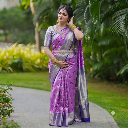 Kanchipuram Blended Korvai Tissue Silk Sarees 013