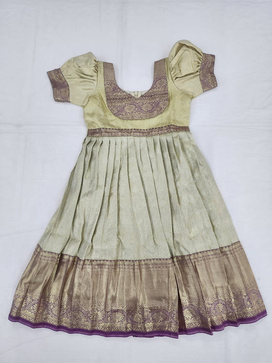Kids Semi Silk Lehenga Choli – Traditional Ethnic Wear (Size: 3 - 4 years age)